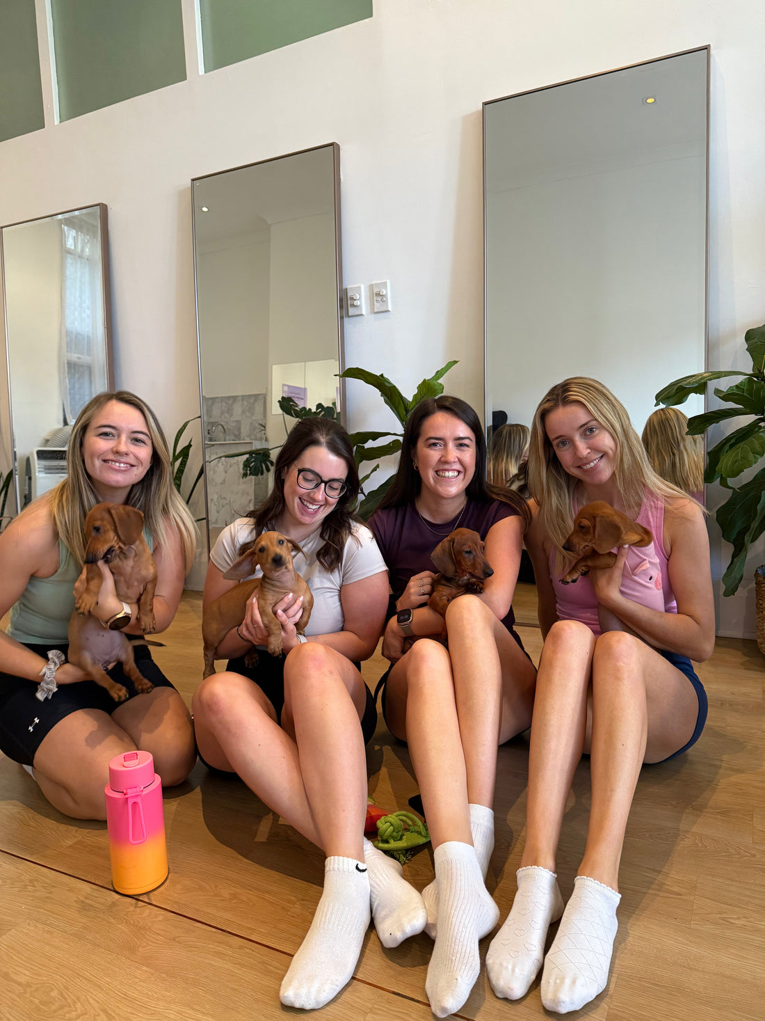 hen-party-with-puppy-yoga